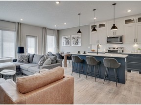 North Ridge Development Corporation has opened the doors to Linden Pointe, the only bungalow-style condominium project located in the new Brighton subdivision. Linden Pointe, which backs onto the Prairie Lily linear park, is comprised of only ten homes, located at 235 Brighton Boulevard.
