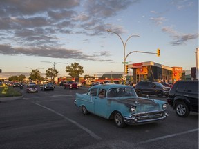 With no official Show & Shine or Cruise Weekend, various groups planned an unofficial official cruise events on Eighth Street in Saskatoon, SK on Saturday, August 15, 2020.
Saskatoon StarPhoenix / Liam Richards