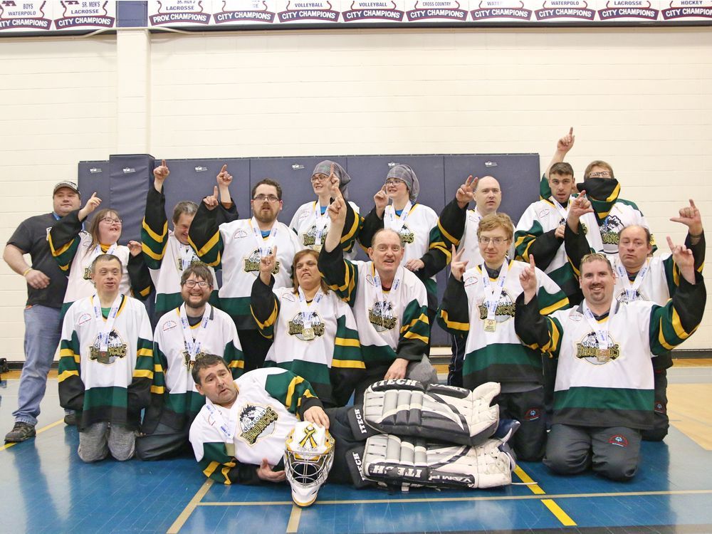Humboldt Special Olympics floorhockey team celebrates national award