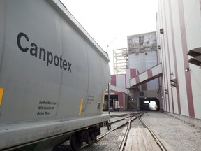 Canpotex Ltd., which is co-owned by Mosaic Co. and Nutrien Ltd., says it won't follow prices that are "significantly below current market levels," in a news release. (Saskatoon StarPhoenix).