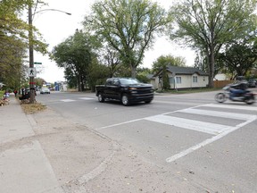 Traffic is heavy along 33rd street near Ave. F and G. Photo taken in Saskatoon on Wednesday, Sept. 15, 2021.