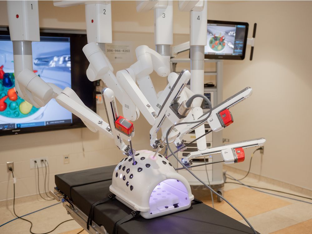 'Natural evolution of technology': Surgical robotics now in Saskatoon
