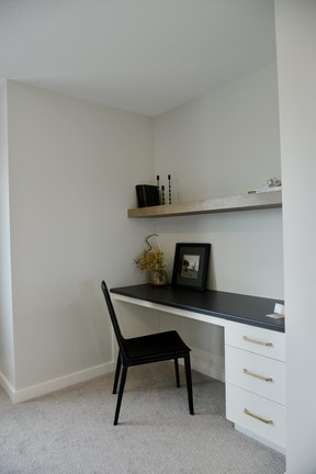 In the upstairs bonus room, Edison Homes added a built-in desk and extra storage to make a convenient homework space for teens or a work-from-home space for mom or dad.