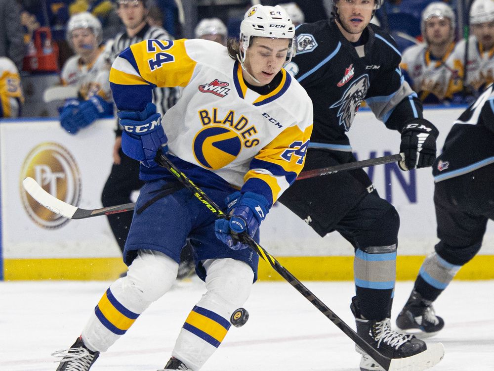 WHL playoffs Winnipeg wins Game 1 over Saskatoon Blades The Star Phoenix