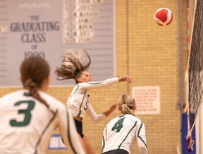 Saskatoon girls high school volleyball action on September 15, 2022. Photo by Victor Pankratz.