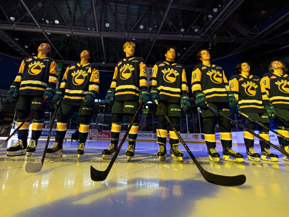 CHL Launches Online Website - Swift Current Broncos