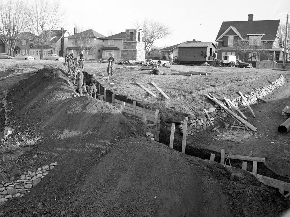 throwback-thursday-water-main-construction-the-star-phoenix