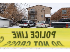 Saskatoon police investigate a suspicious death at 126 Avenue P South on Nov. 16, 2022.