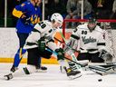 Gunner Kinniburgh (28), an unheralded recruit, has been a pleasant surprise during his two years with the University of Saskatchewan Huskies men's hockey program, evolving into a top-four role on the defensive corps. (ELECTRIC UMBRELLA/HUSKIE ATHLETICS PHOTO)