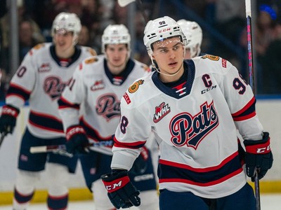 WHL roundup: Blades bounce back, push Pats to the brink with 4-2 win