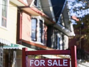 Canada's actual national average home price was $729,044 in May.