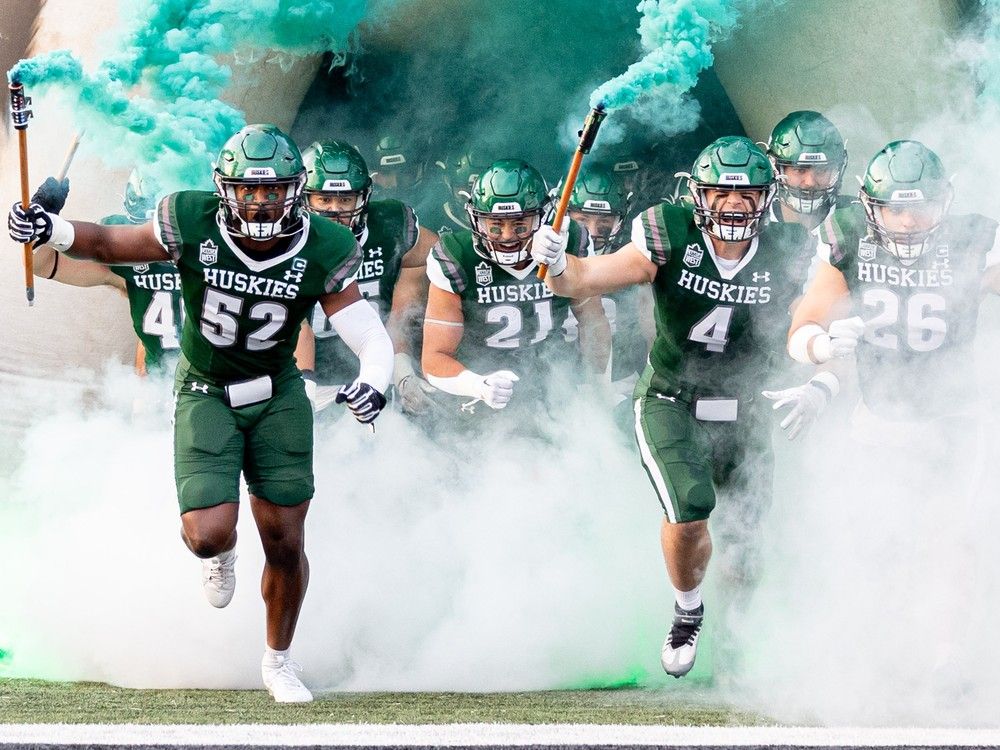 toronto huskies football
