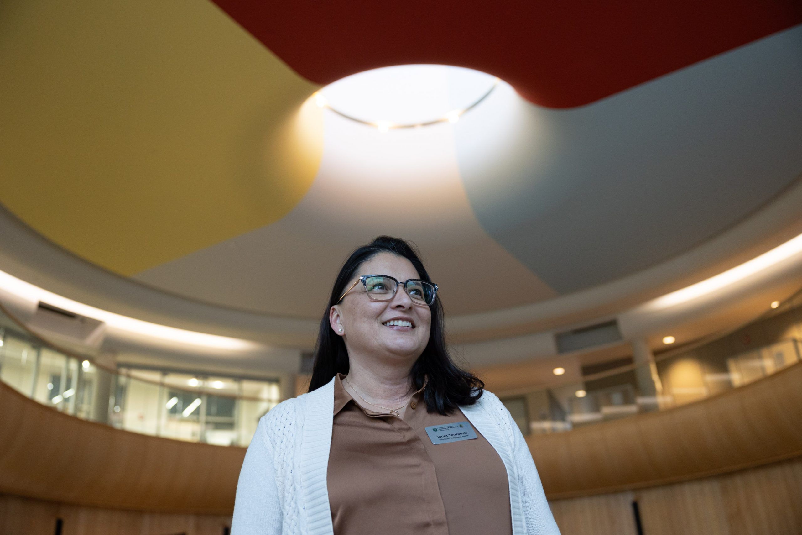 saskatoon, sask. - november 7, 2023 - 1109 bridges cover indigenous health - dr. janet tootoosis stands for a photo under the medicine wheel ceiling at the gordon oakes centre on the university of saskatchewan campus. photo taken in saskatoon, sask. on tuesday, november 7 2023. (michelle berg / saskatoon starphoenix)
