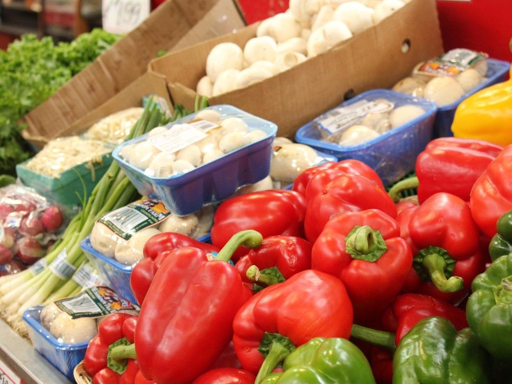 Canadians are still grappling with affordability pressures, changing habits, and diminishing trust in the food system.