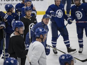 Mike Babcock during Maple Leafs practice at the MasterCard Centre Oct. 27, 2017. (Craig Robertson/Toronto Sun/Postmedia Network)