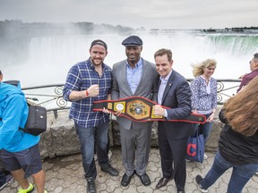 Canada's reigning heavyweight boxing champion, Dillon (Big Country) Carman with Lennox Lewis and Les Woods. (POSTMEDIA NETWORK FILES)