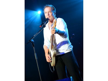 David Cassidy performs during the Paradise Artists Party at IEBA Conference Day 3 at the War Memorial Auditorium on October 9, 2012 in Nashville, Tennessee.  (Photo by Rick Diamond/Getty Images for IEBA)