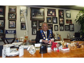 Toronto Mayor Mel Lastman sits behind his desk aster the New Years Levee at City Hall January 1, 2003 in Toronto.n/a

NO SALES
David Lucas