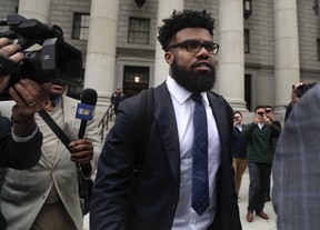 Dallas Cowboys NFL football star Ezekiel Elliott walks out of federal court, Thursday, Nov. 9, 2017, in New York. Elliott's lawyers argued before a Manhattan federal appeals court on whether the Cowboys running back should be allowed to play while three judges decide the fate of his six-game suspension for alleged domestic violence. (AP Photo/Julie Jacobson)