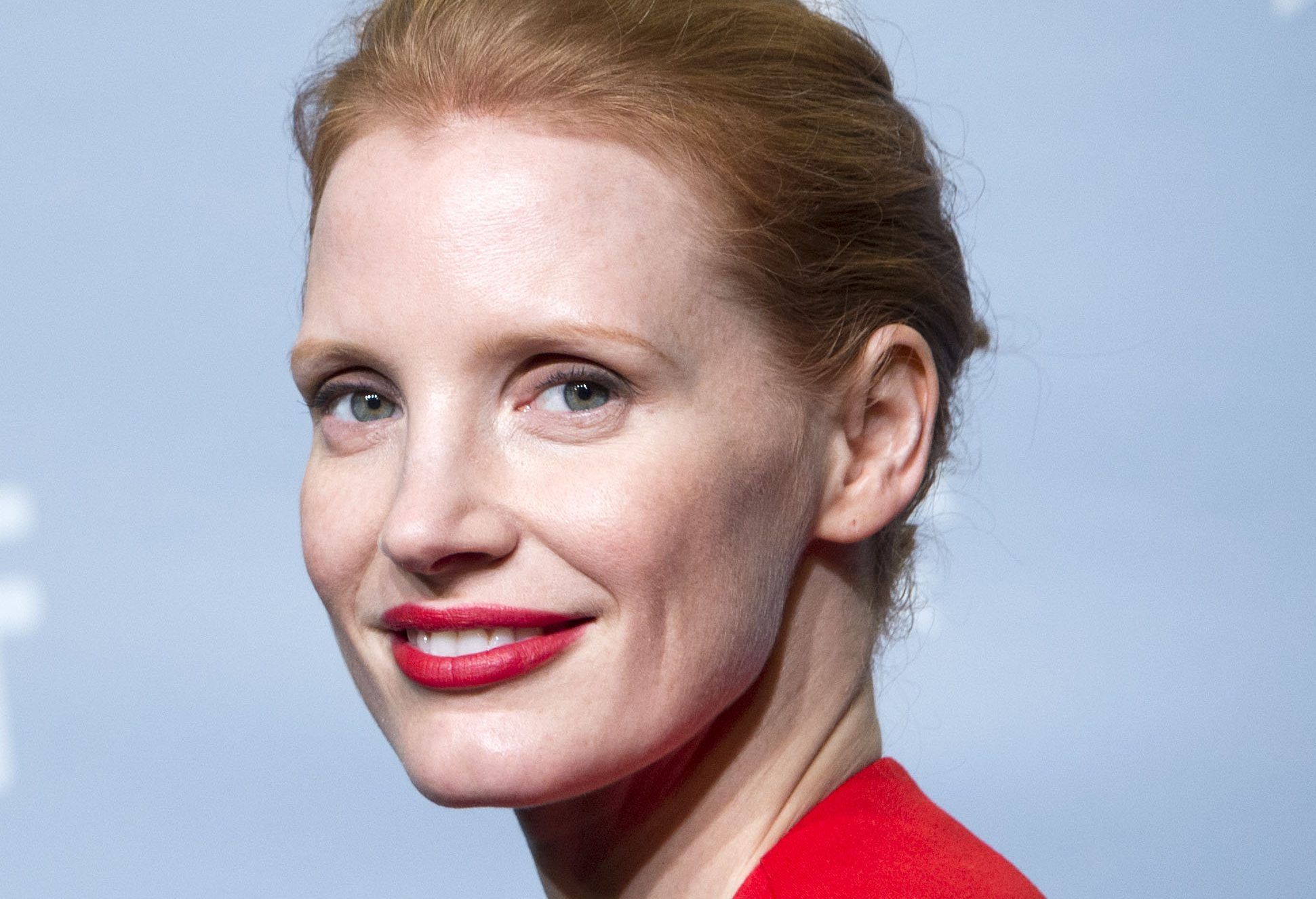 Jessica Chastain slams Bryan Singer while defending 'XMen' work(02)