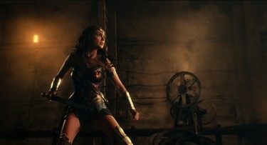 GAL GADOT as Wonder Woman in Warner Bros. Pictures' action adventure "JUSTICE LEAGUE," a Warner Bros. Pictures release.