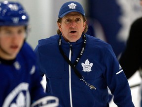 Mike Babcock talks to Maple Leafs players during practice at the MasterCard Centre on Nov. 7, 2017. (Michael Peake/Postmedia)