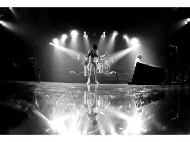 PEAKE ARCHIVES: 1978 Freddie Mercury of the group Queen at Maple Leaf Gardens.