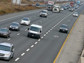 HOV lanes on the QEW in Oakville on Dec. 7, 2015.