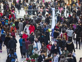 Boxing Day shopping crowds at CF Toronto Eaton Centre in downtown Toronto on Tuesday, December 26, 2017. Ernest Doroszuk/Toronto Sun