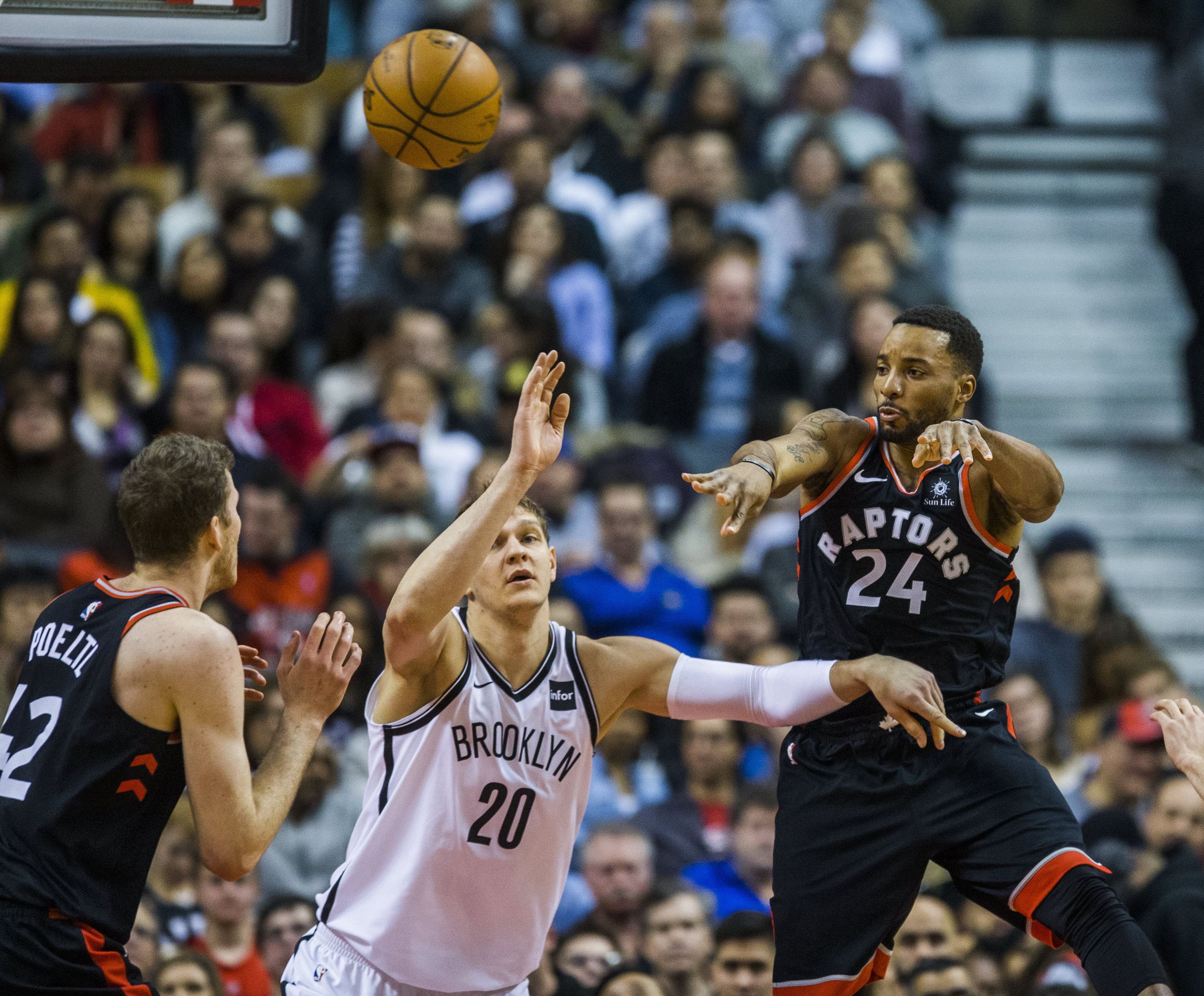Woz Blog: Powell snaps slump, Stauskas soars at home and Valanciunas ...