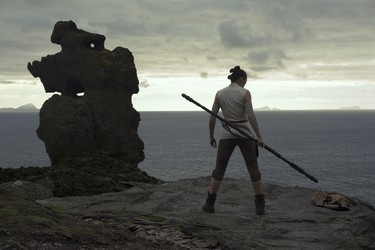 Star Wars: The Last Jedi..Rey (Daisy Ridley)..Photo: Jules Heath..©2017 Lucasfilm Ltd. All Rights Reserved.