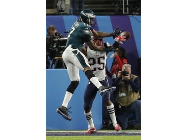 New England Patriots cornerback Eric Rowe (25) breaks up a pass intended for Philadelphia Eagles wide receiver Alshon Jeffery (17), during the first half of the NFL Super Bowl 52 football game, Sunday, Feb. 4, 2018, in Minneapolis.