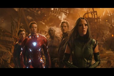 Marvel Studios' AVENGERS: INFINITY WAR..L to R: Spider-Man/Peter Parker (Tom Holland), Iron Man/Tony Stark (Robert Downey Jr.), Drax (Dave Bautista), Star-Lord/Peter Quill (Chris Pratt) and Mantis (Pom Klementieff).Photo: Film Frame. Marvel Studios