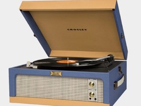 Vinyl record player (www.crosleyradio.com)