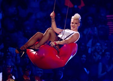 LOS ANGELES, CA - SEPTEMBER 06:  Singer Pink performs onstage during the 2012 MTV Video Music Awards at Staples Center on September 6, 2012 in Los Angeles, California.  (Photo by Kevin Winter/Getty Images)