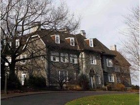 The Prime Minister's house at 24 Sussex Dr., in Ottawa, on November 23, 2010. (Sun files)