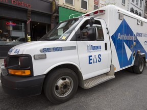 An ambulance in Toronto. (Craig Robertson/Toronto Sun files)