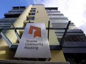 The Toronto Community Housing Corporation building at 931 Yonge St. (Michael Peake/Toronto Sun files)