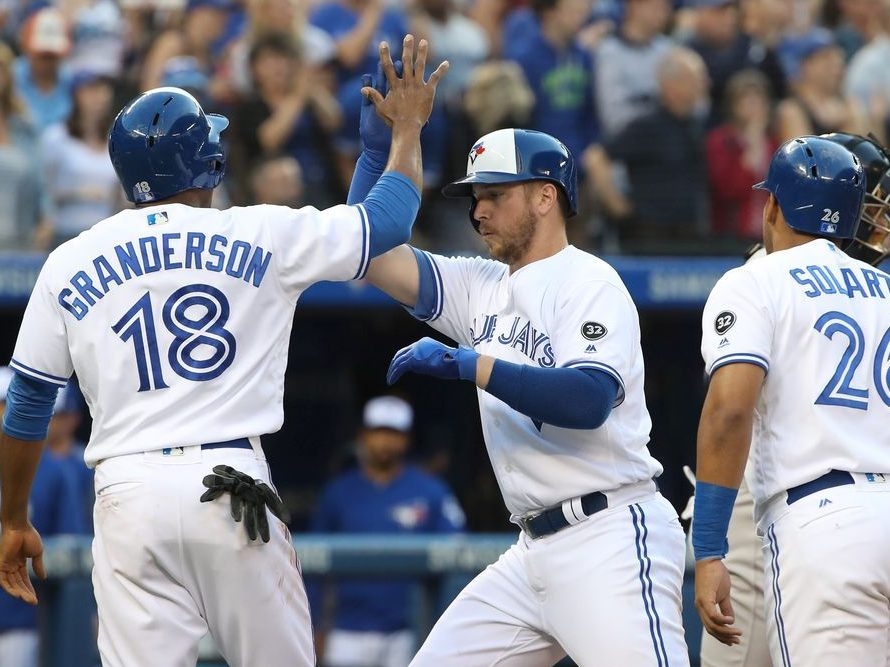 MLB trade rumors: Blue Jays' Curtis Granderson to Yankees or rival