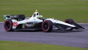 IndyCar driver Zachary Claman De Melo of Canada drives down the backstretch during the Honda Indy Grand Prix of Alabama at Barber Motorsports Park, Monday, April 23, 2018, in Birmingham, Ala. (AP/PHOTO)