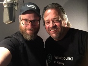 Actor Seth Rogen, left, with TTC spokesman Brad Ross. (BradTTC/Twitter)