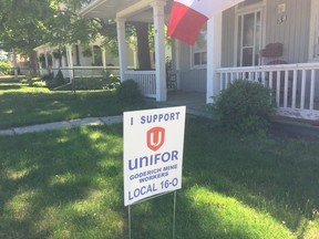 Lawn signs supporting Unifor have appeared at many homes in Goderich where the salt mine owned by Compass Minerals is the major employer. (HANK DANISZEWSKI, The London Free Press)