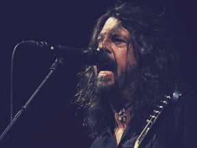 Dave Grohl of the Foo Fighters performs during the Lollapalooza Berlin music festival on September 9, 2017 in Dahlwitz-Hoppegarten, Germany. (Sebastian Reuter/Getty Images)