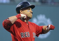 Steve Pearce is hitting .333 (20-for-60) in 20 games since the Blue Jays traded him to Boston. (AP Photo)
