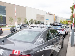 Toronto Police at Yorkdale Shopping Centre on Thursday, Aug. 23, 2018 after shots were fired. (Victor Biro photo)