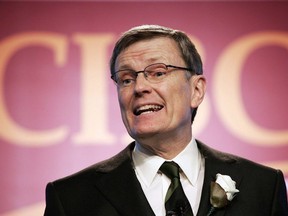 CIBC chief financial officer and senior executive vice-president Tom Woods speaks to shareholders during the company's general annual meeting in Quebec City on March 2, 2006. Woods has been named chair of Hydro One Ltd. ( CANADIAN PRESS/Jacques Boissinot)