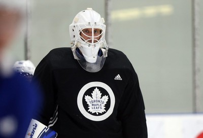 World juniors: Leafs prospect Garret Sparks takes goalie masks