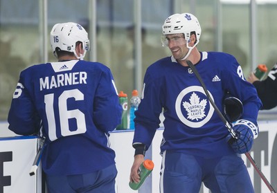 Tavares welcomes birth of son on eve of second camp with the Leafs