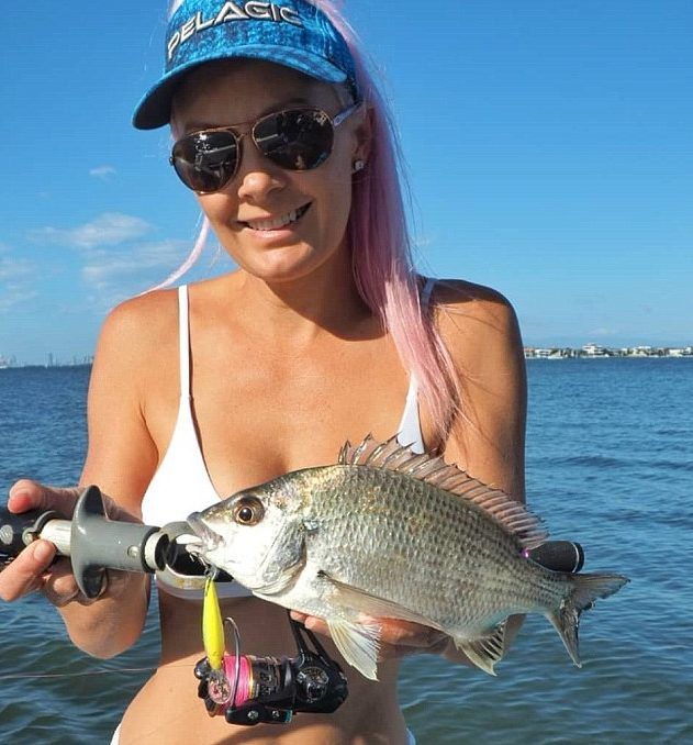 Aussie beauty is the world's sexiest angler | Toronto Sun