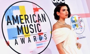 LOS ANGELES, CA - OCTOBER 09: Dua Lipa attends the 2018 American Music Awards at Microsoft Theater on October 9, 2018 in Los Angeles, California.  (Photo by Emma McIntyre/Getty Images For dcp)